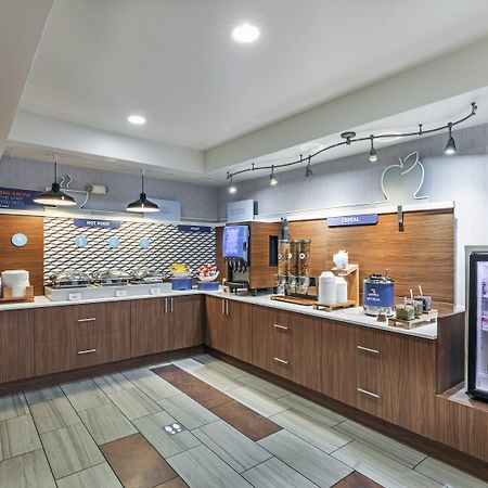 Holiday Inn Express & Suites Tulsa S Broken Arrow Hwy 51 By Ihg Ngoại thất bức ảnh