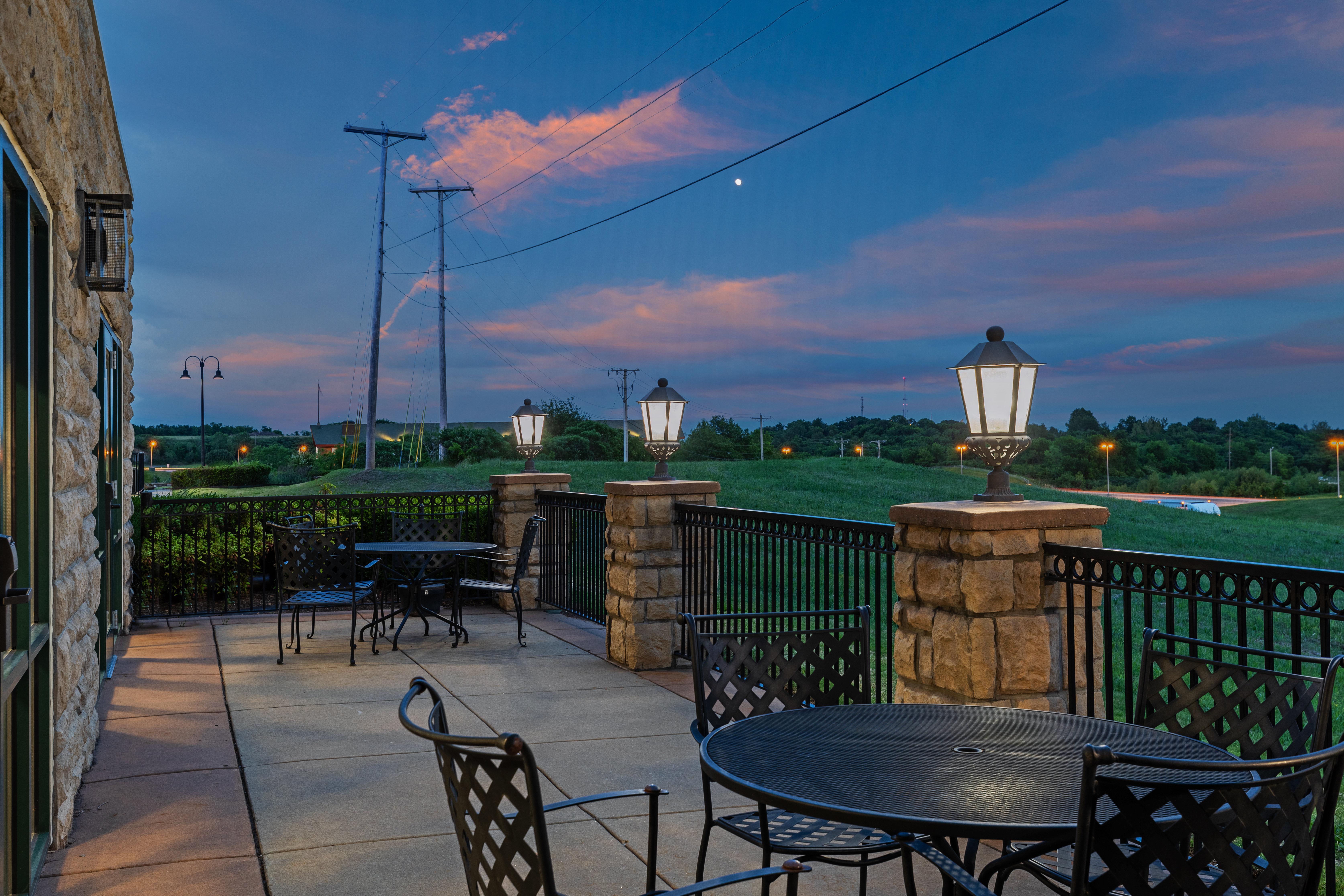 Holiday Inn Express & Suites Tulsa S Broken Arrow Hwy 51 By Ihg Ngoại thất bức ảnh