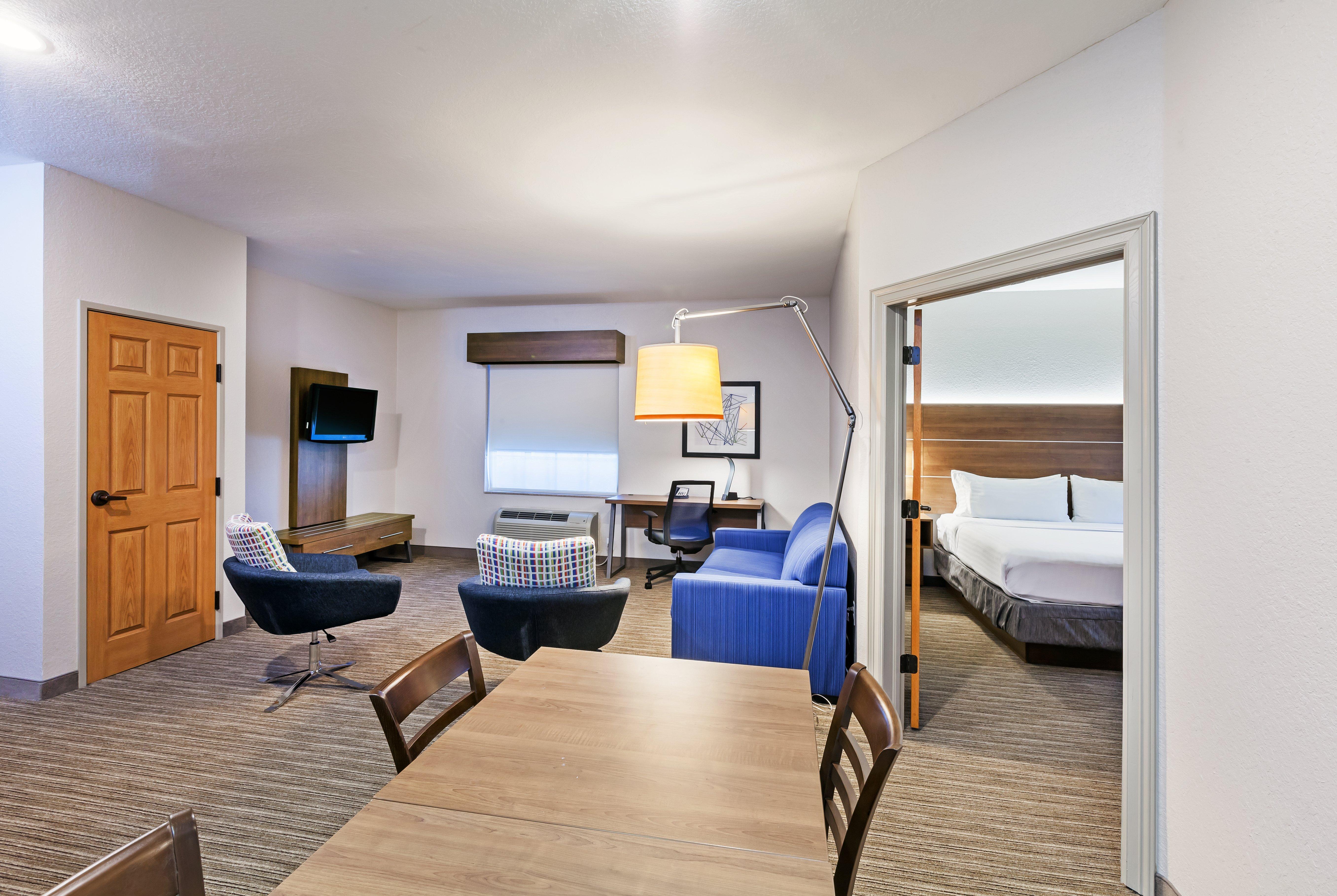 Holiday Inn Express & Suites Tulsa S Broken Arrow Hwy 51 By Ihg Ngoại thất bức ảnh