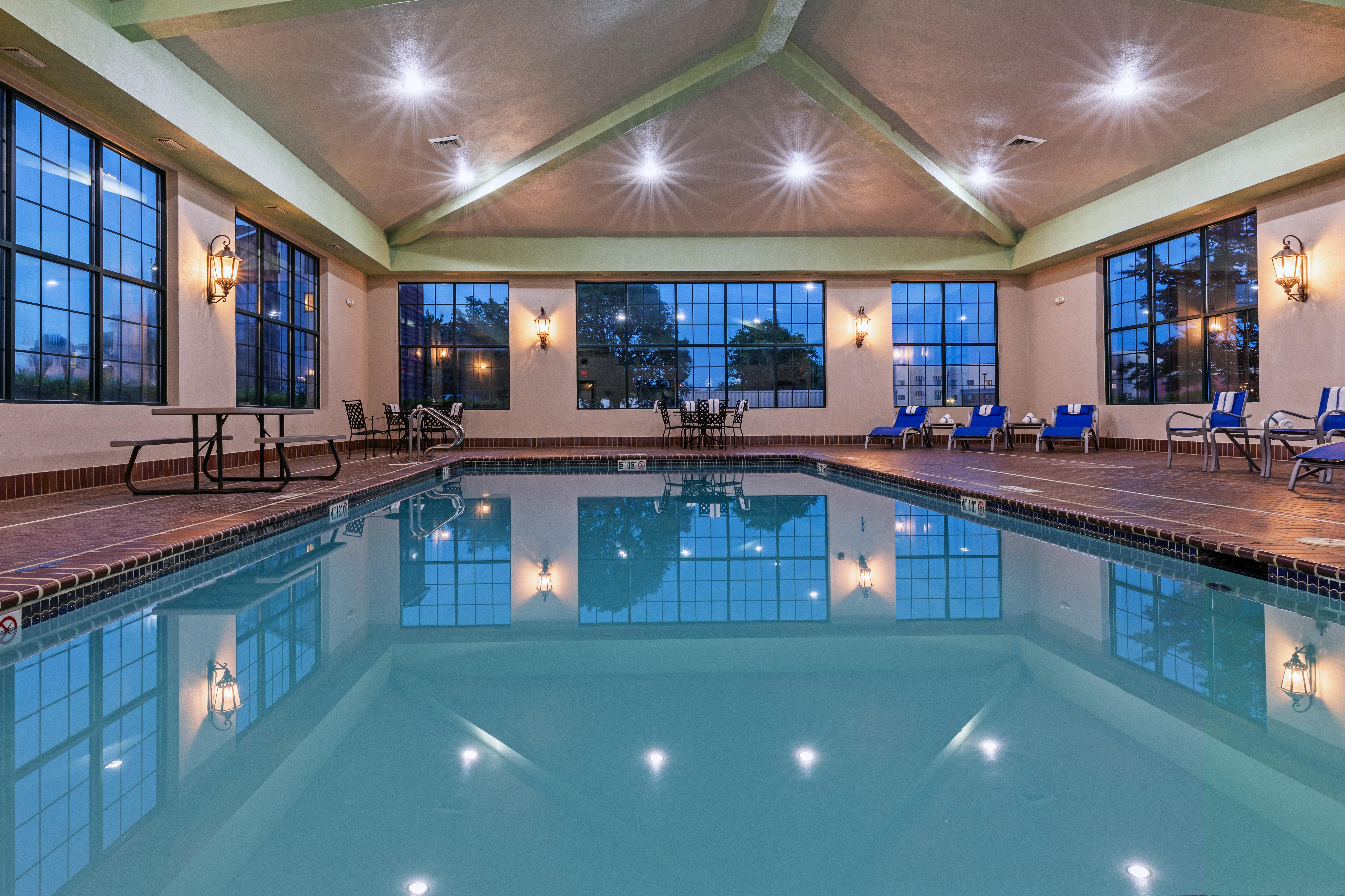 Holiday Inn Express & Suites Tulsa S Broken Arrow Hwy 51 By Ihg Ngoại thất bức ảnh