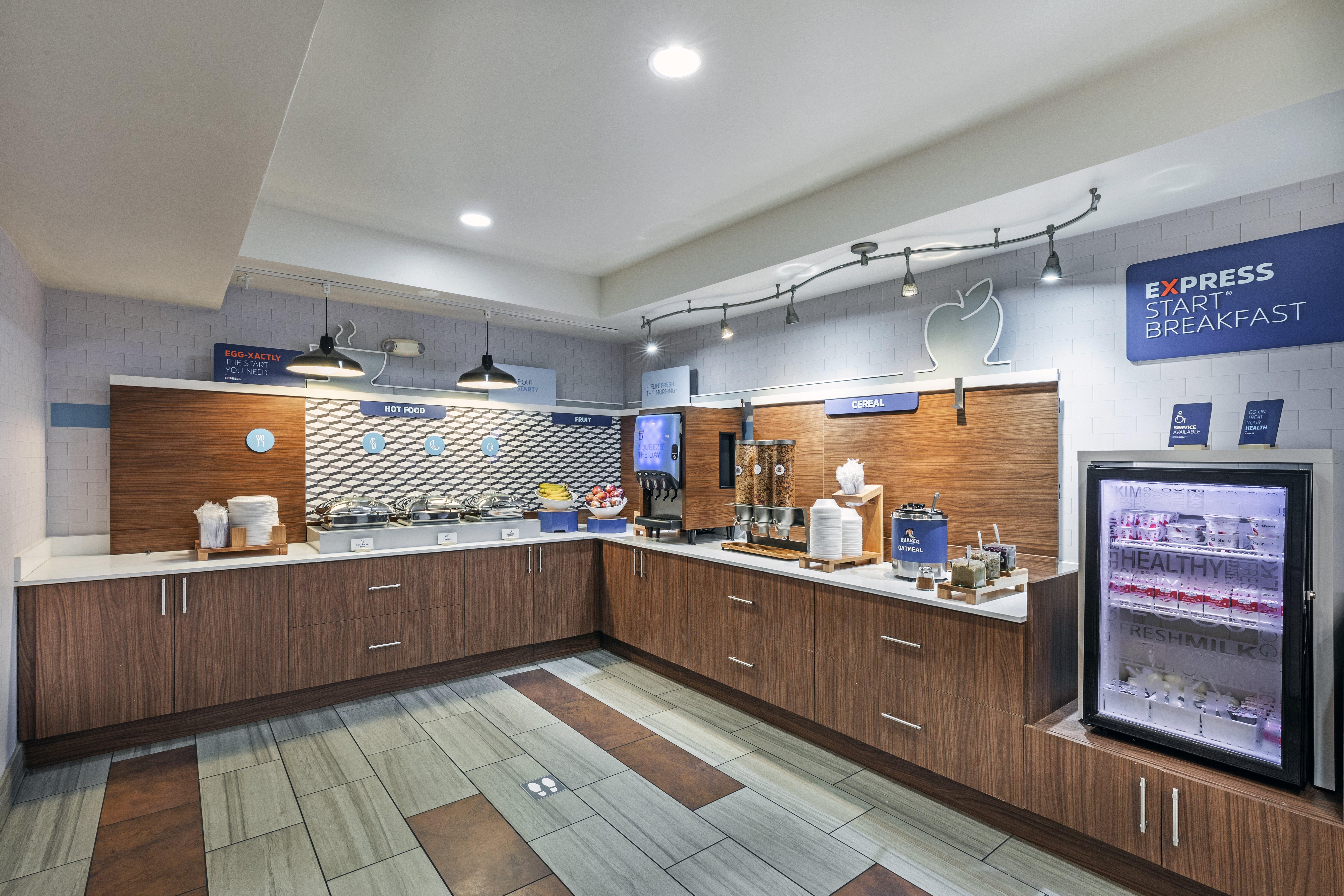Holiday Inn Express & Suites Tulsa S Broken Arrow Hwy 51 By Ihg Ngoại thất bức ảnh