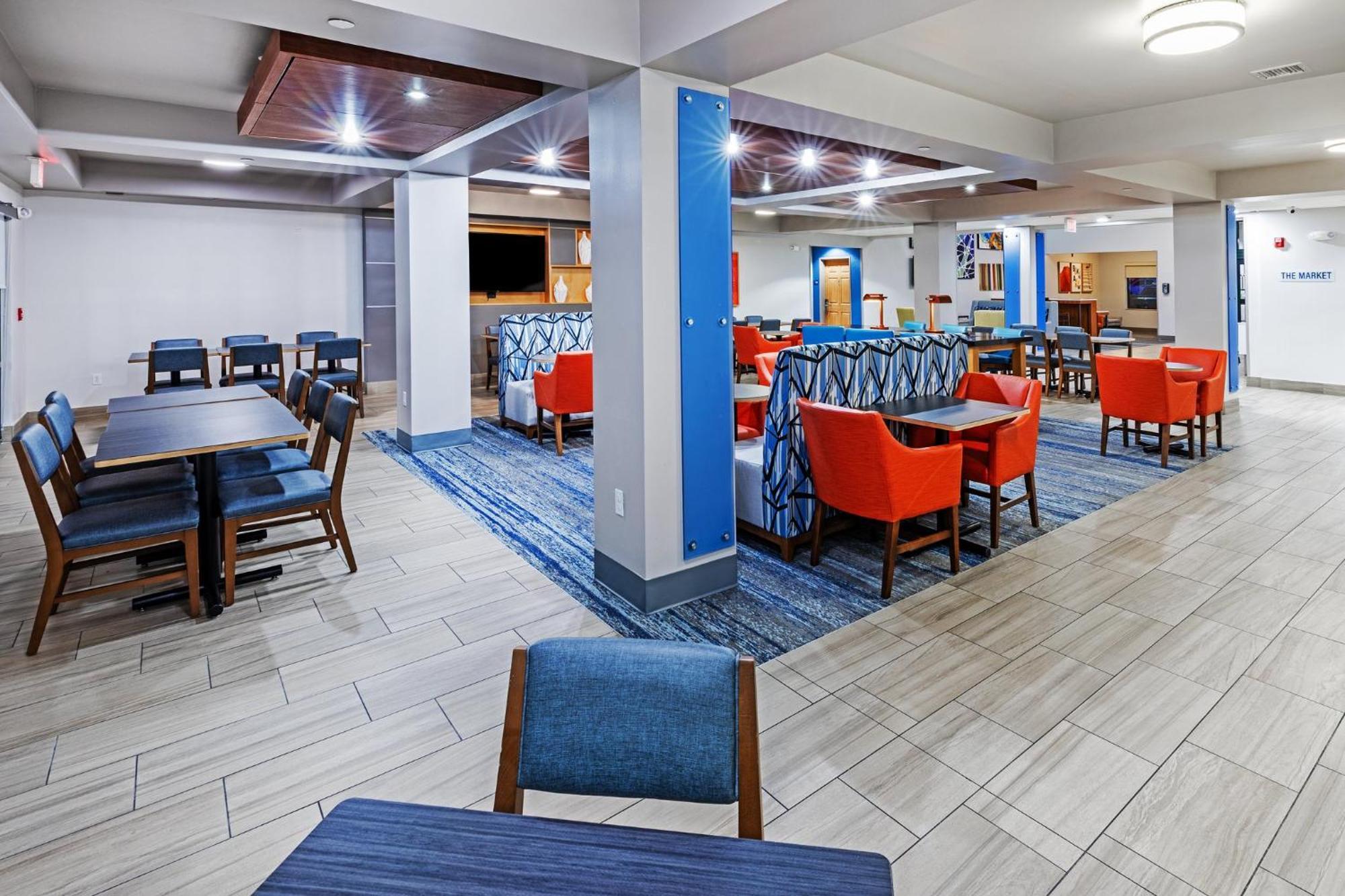 Holiday Inn Express & Suites Tulsa S Broken Arrow Hwy 51 By Ihg Ngoại thất bức ảnh