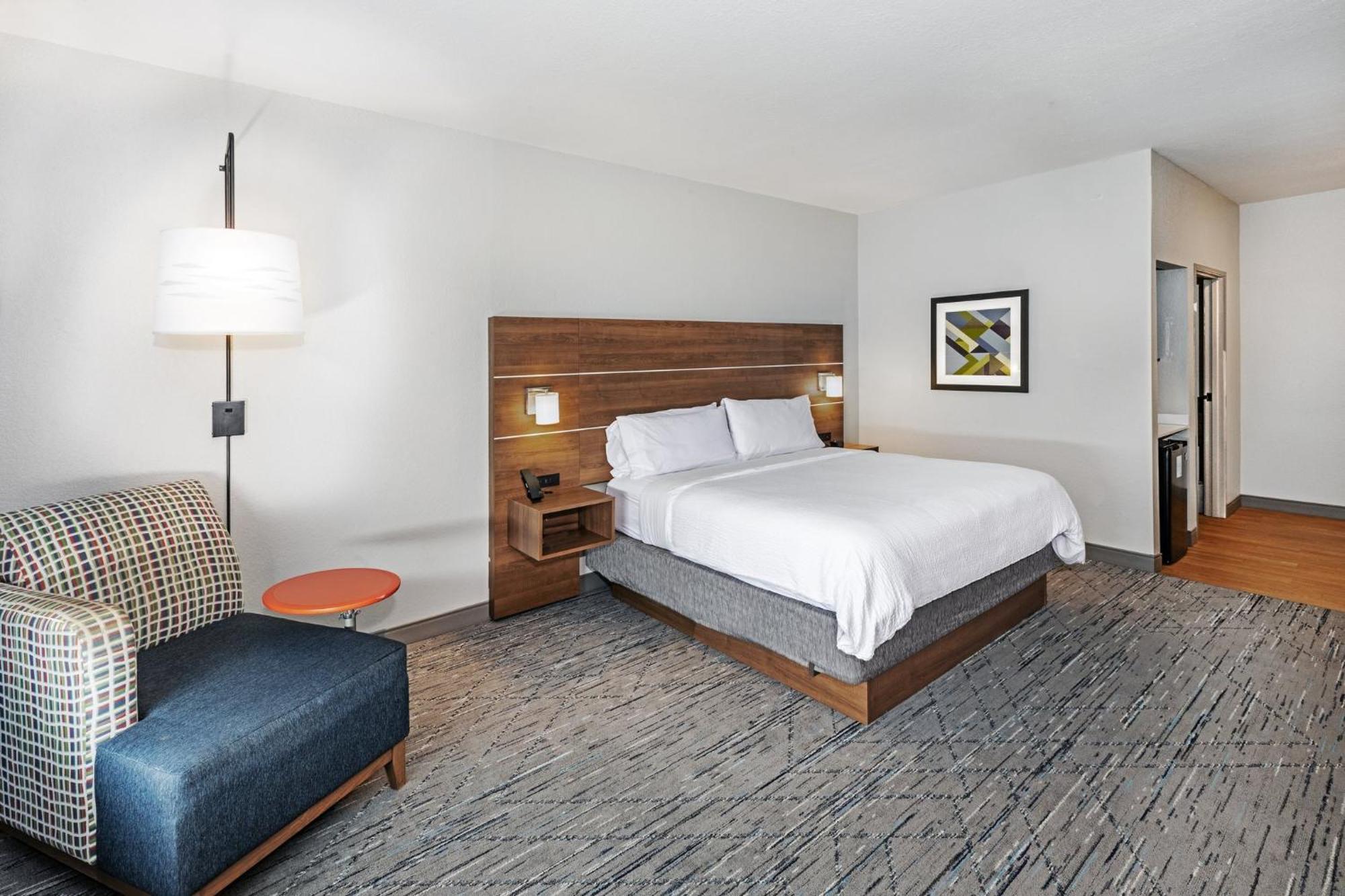 Holiday Inn Express & Suites Tulsa S Broken Arrow Hwy 51 By Ihg Ngoại thất bức ảnh