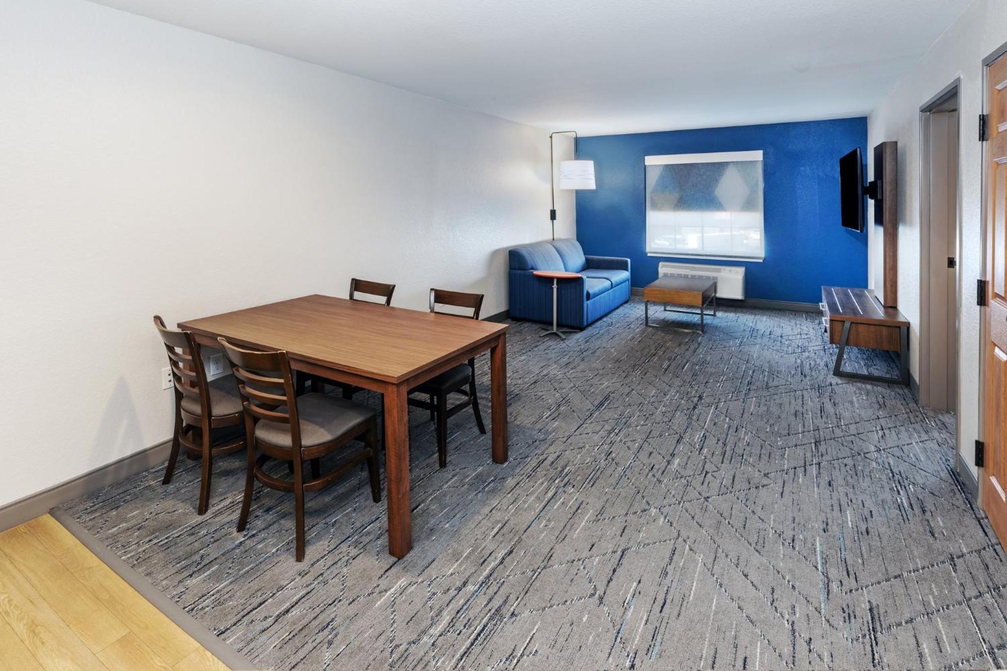 Holiday Inn Express & Suites Tulsa S Broken Arrow Hwy 51 By Ihg Ngoại thất bức ảnh