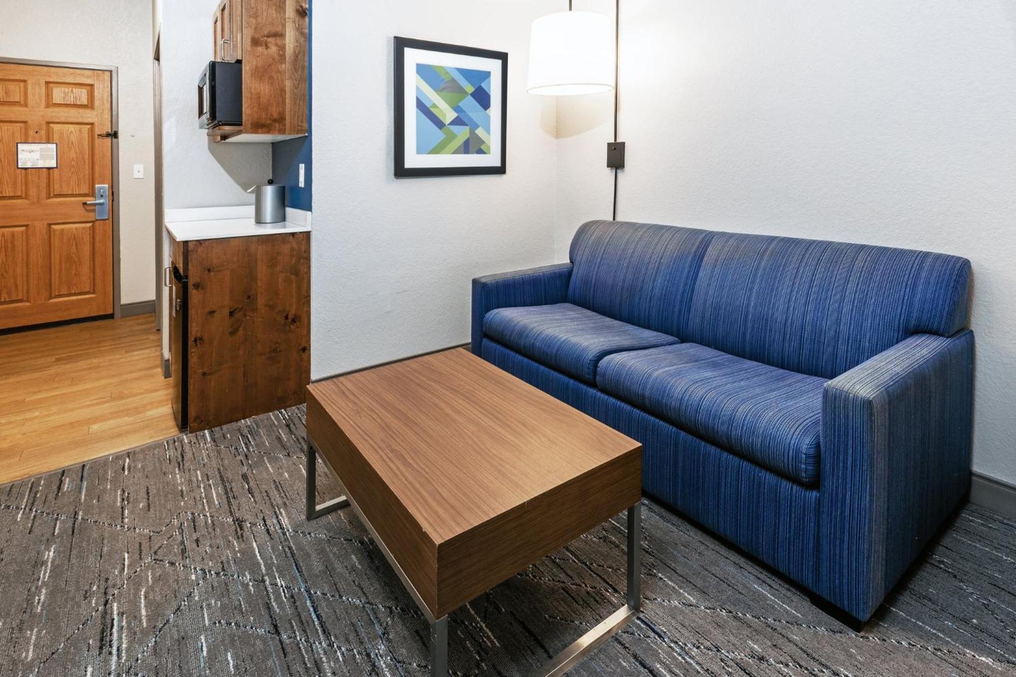 Holiday Inn Express & Suites Tulsa S Broken Arrow Hwy 51 By Ihg Ngoại thất bức ảnh
