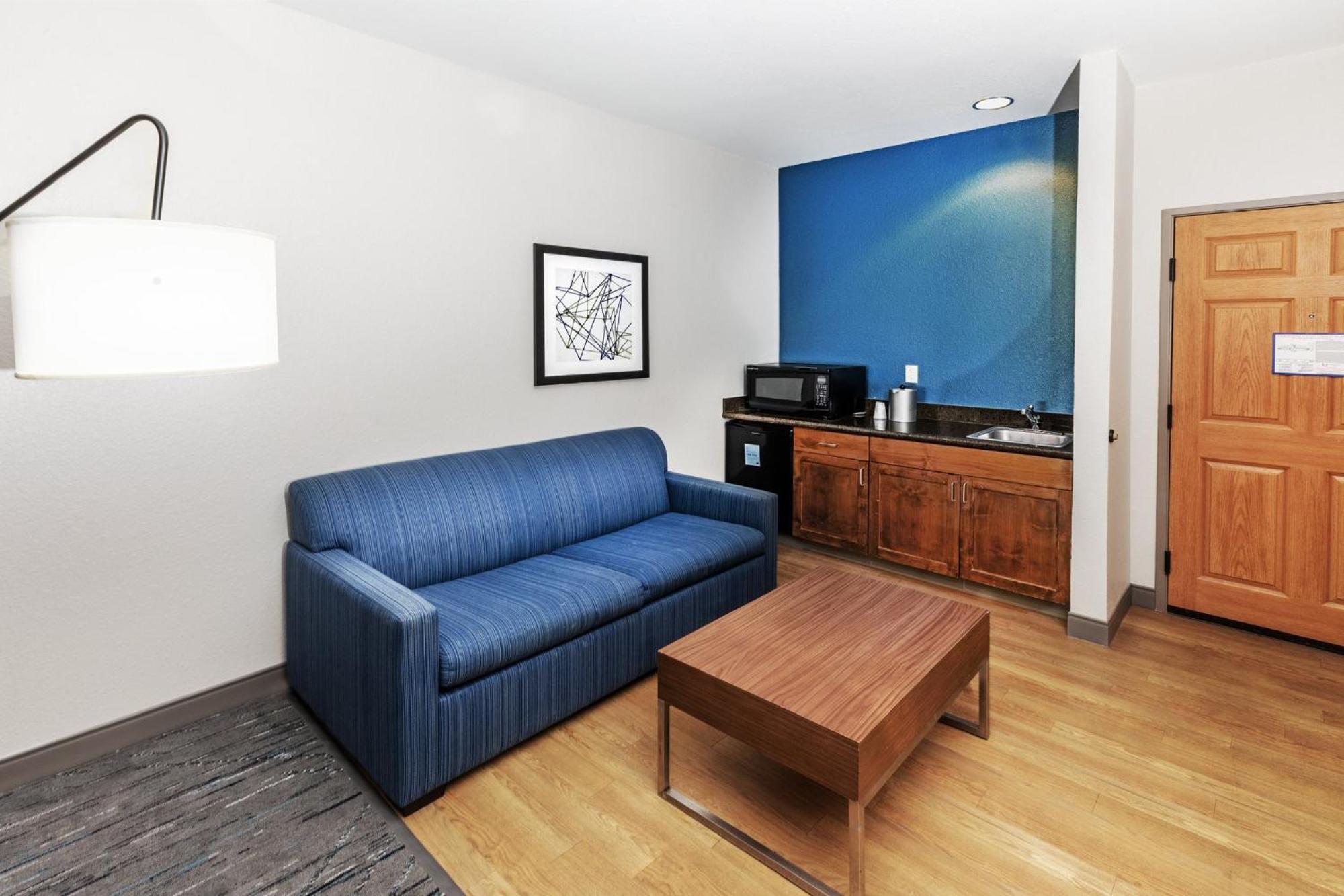 Holiday Inn Express & Suites Tulsa S Broken Arrow Hwy 51 By Ihg Ngoại thất bức ảnh
