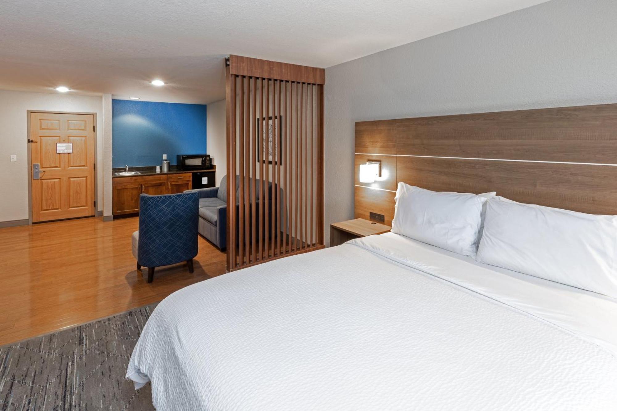 Holiday Inn Express & Suites Tulsa S Broken Arrow Hwy 51 By Ihg Ngoại thất bức ảnh